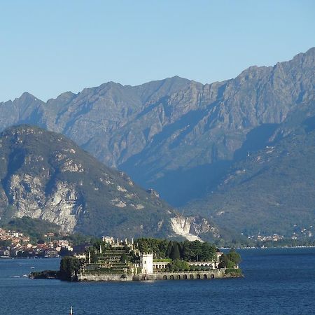 Vista Lago Apartamento Stresa Quarto foto